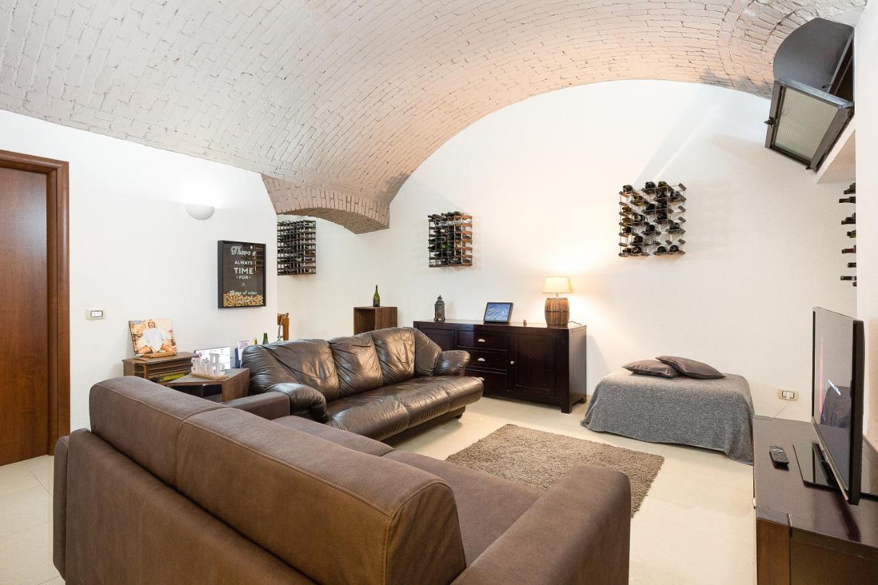 La Cantinetta Di Milano - The Wine Cave In Milan, Huge 110Sqm Apartment Next To Central Station المظهر الخارجي الصورة