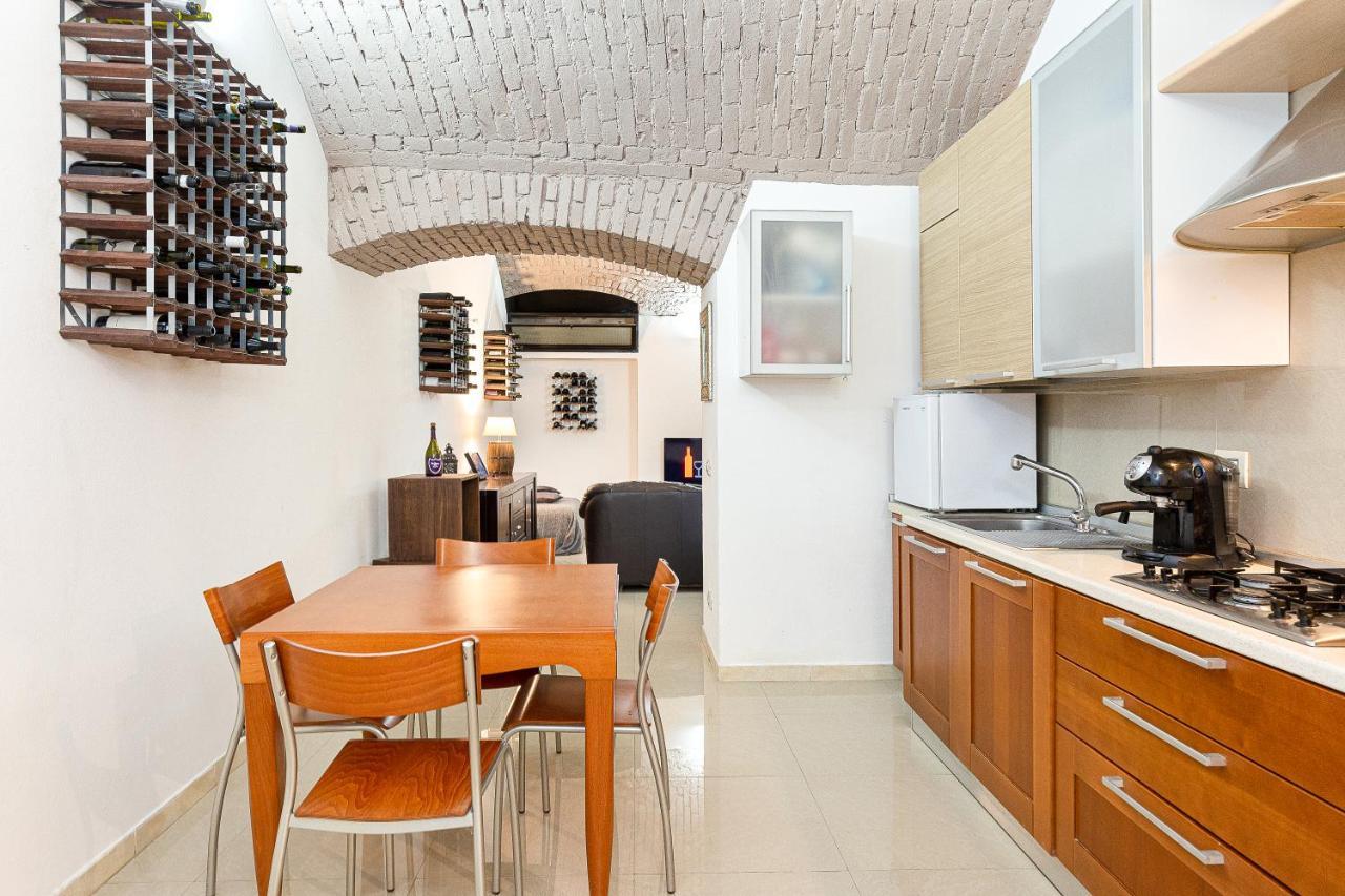 La Cantinetta Di Milano - The Wine Cave In Milan, Huge 110Sqm Apartment Next To Central Station المظهر الخارجي الصورة