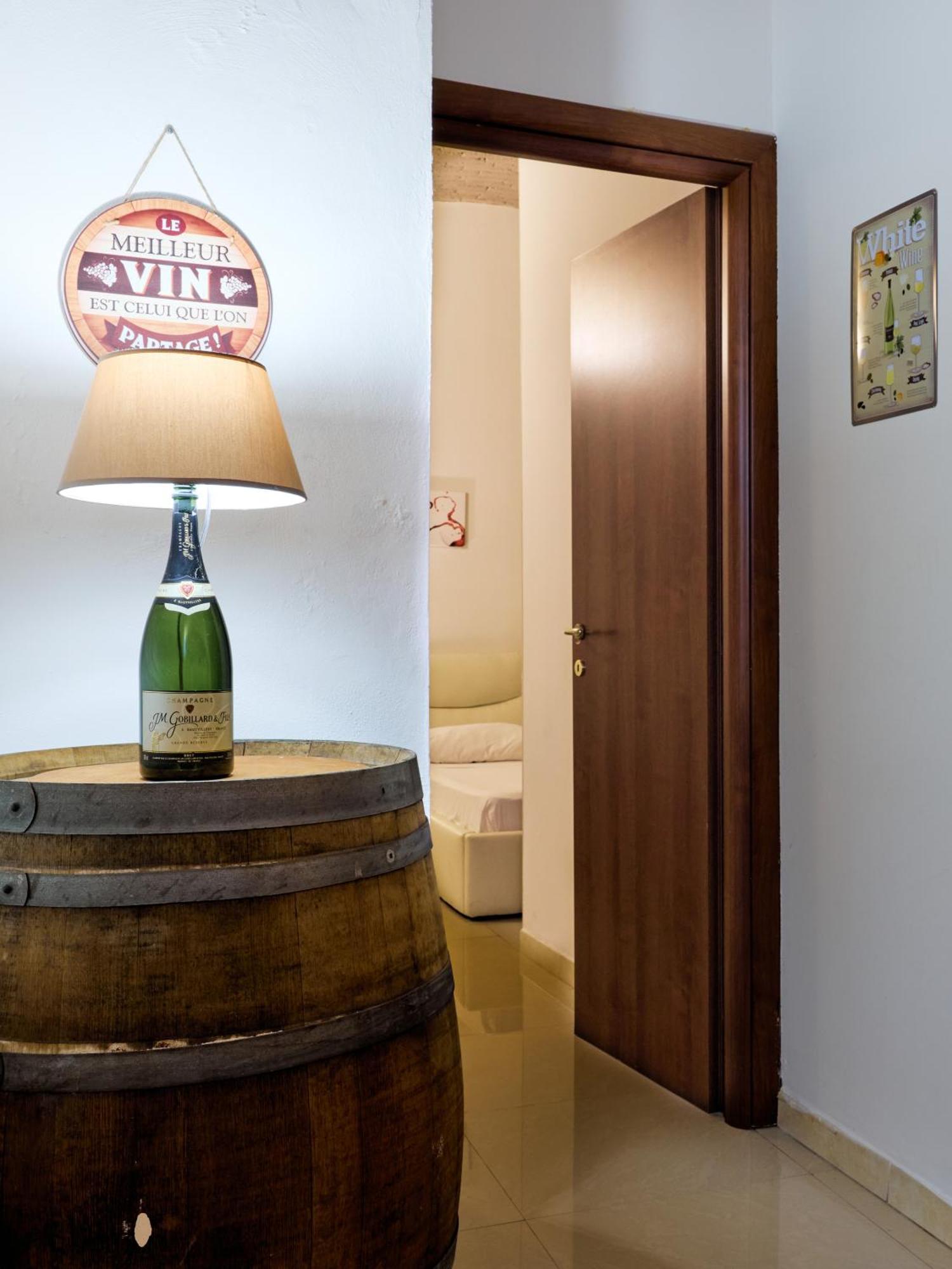 La Cantinetta Di Milano - The Wine Cave In Milan, Huge 110Sqm Apartment Next To Central Station المظهر الخارجي الصورة